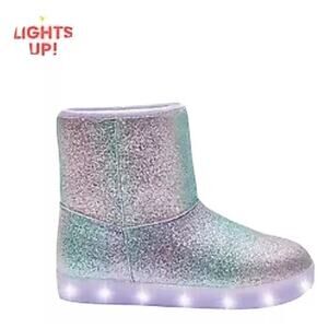 FabKids Light Up Fuzzy Boot size 3